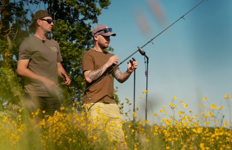 Pêcher la carpe seul ou à deux
